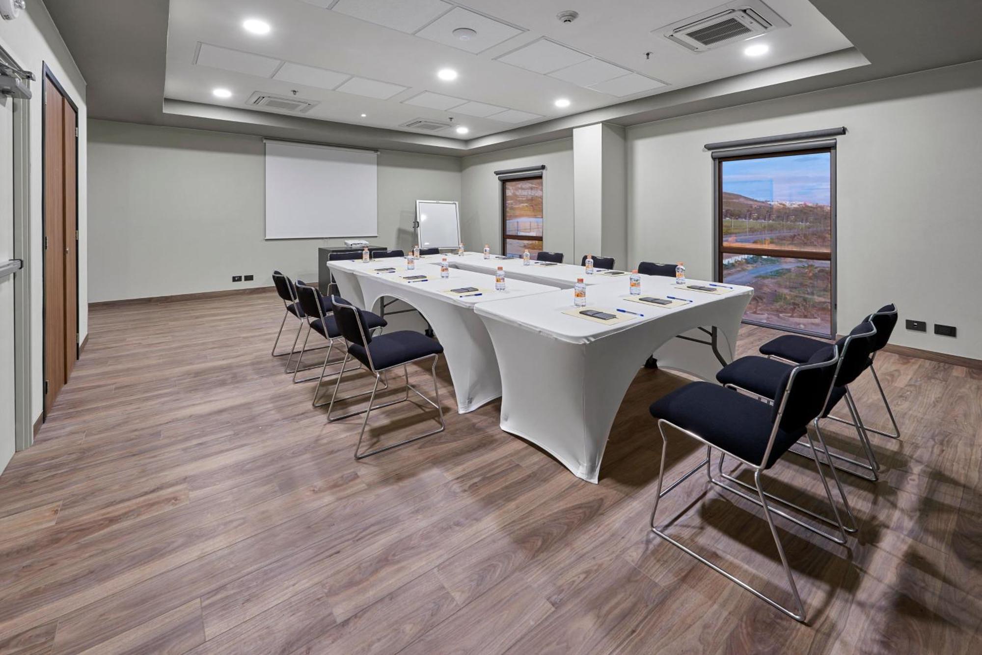 City Express Plus By Marriott Ensenada Esterno foto