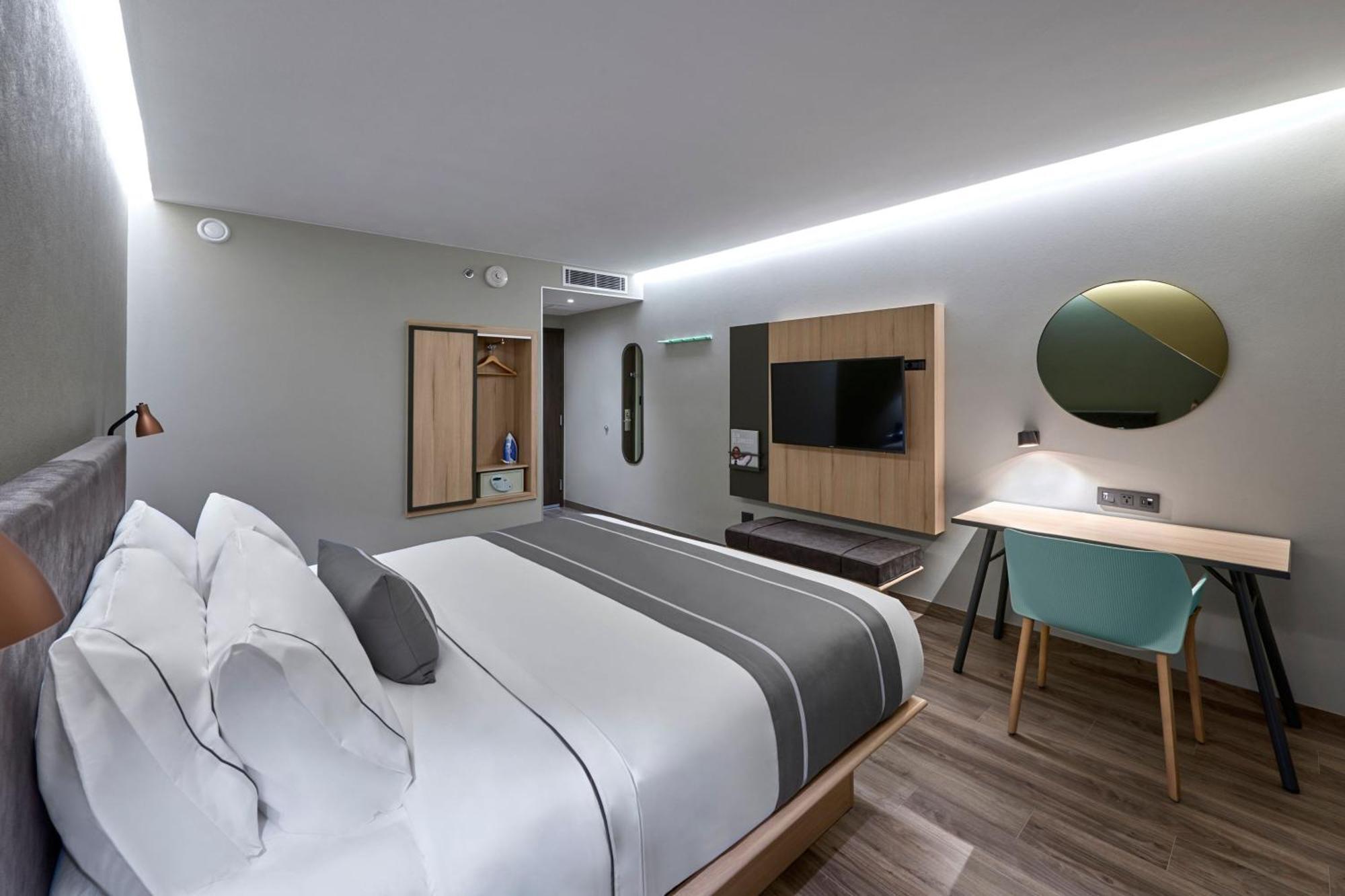 City Express Plus By Marriott Ensenada Esterno foto